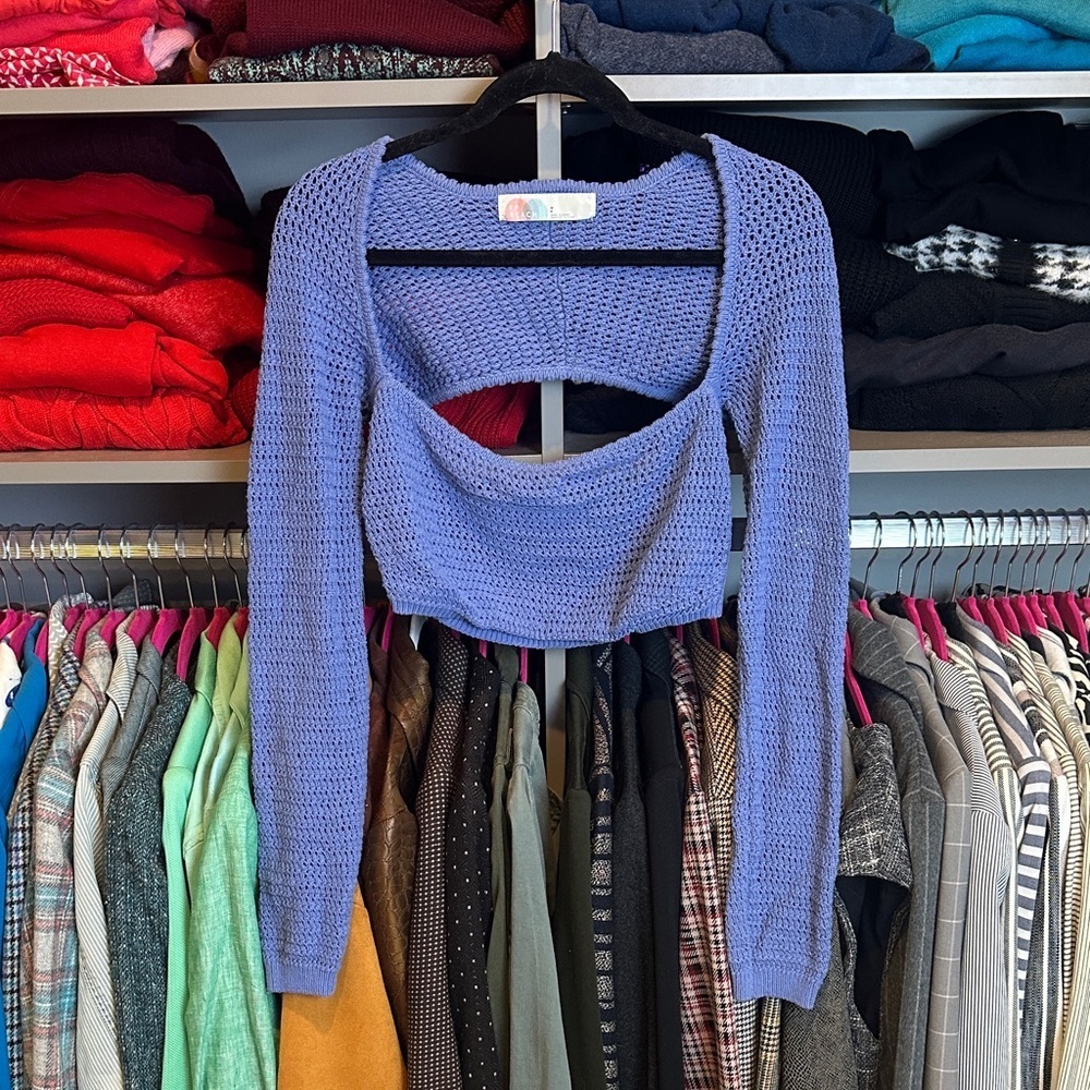 Free People Beach blue long sleeve open knit cropped sweater size S